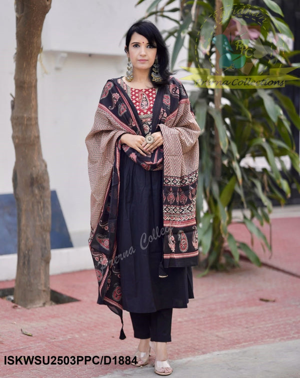 Cotton Kurti With Pant And Ajrakh Printed Malmal Dupatta-ISKWSU2503PPC/D1884