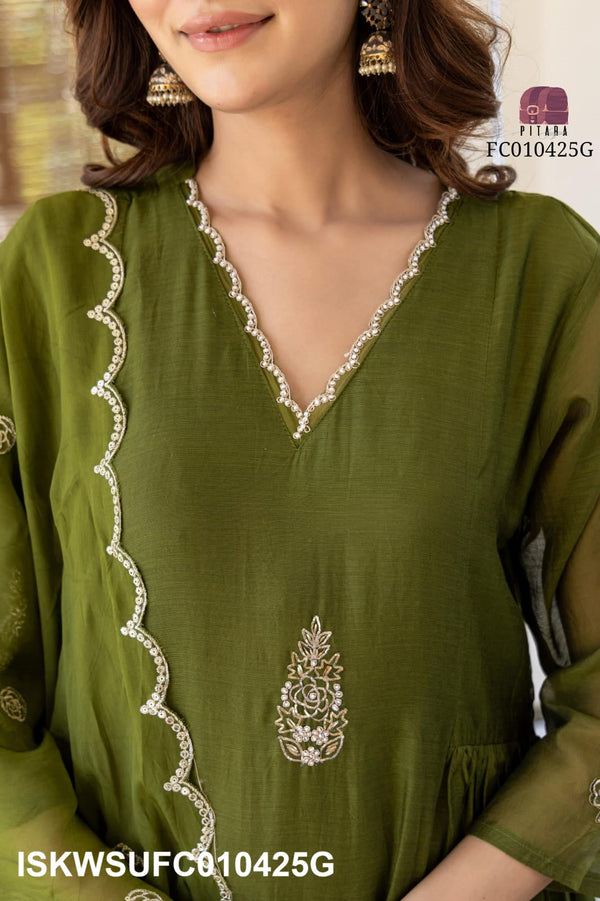 Embroidered Malmal Chanderi Kurti With Silk Pant And Dupatta-ISKWSUFC010425P/FC010425G