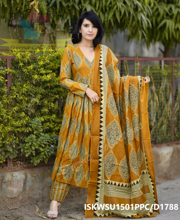 Ajrakh Printed Cotton Anarkali Kurti With Pant And Malmal Cotton Dupatta-ISKWSU1501PPC/D1788